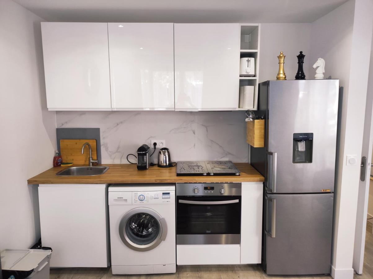 Lumineux Charming Appartement - Cozy Flat لو شيسني المظهر الخارجي الصورة